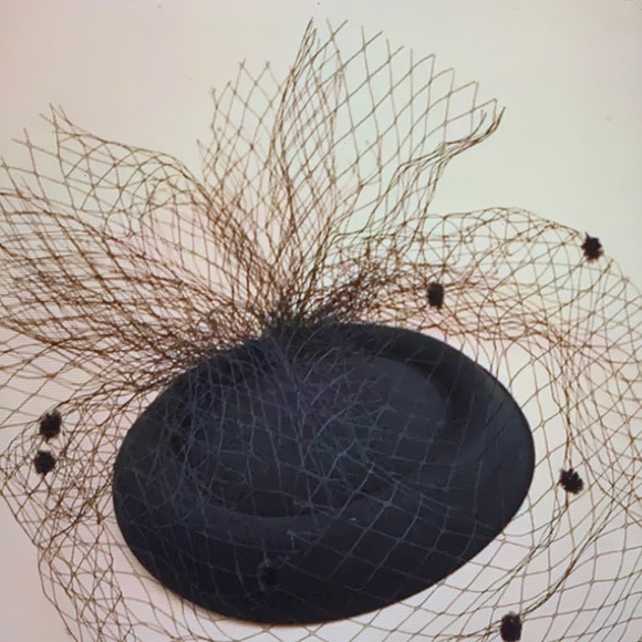 FELT TOPPER HAT FISHNET VEIL BLACK - Picture 4 of 5